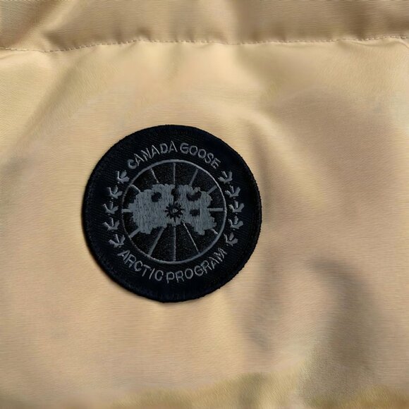 Canada Goose Light Khaki Down Vest - Picture 5 of 7
